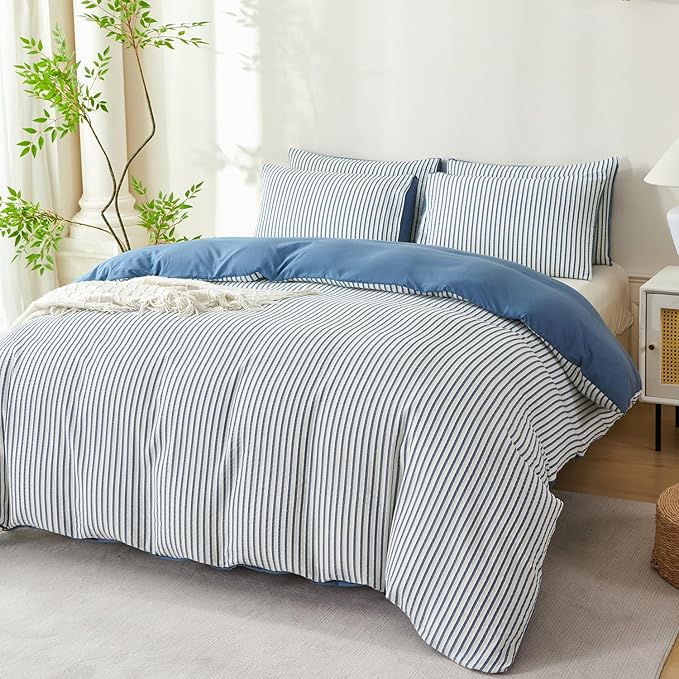 Striped Comforter Set Queen Denim Blue Soft Luxury Washed Microfiber Jacquard 3 Pieces Bedding Set, White Denim Blue Vertical Ticking Stripes Comforter with 2 Pillowcases Breathable Durable Comfy