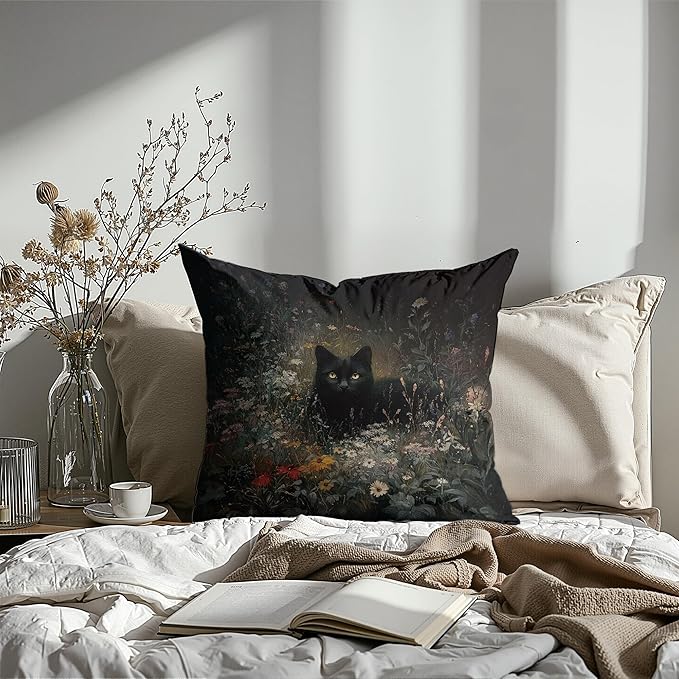 Vintage Floral Black Cat Pillow Covers 18x18, cat Gifts for Women,Dark Cottagecore Flower Decor, Gothic Moody Black Kitten Pillowcase for Prayer Room，Aesthetic Black Cats Vintage Cats Decor