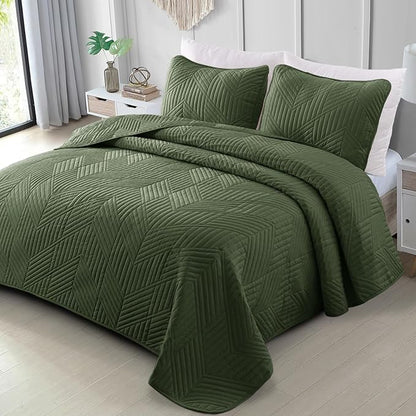 Exclusivo Mezcla Ultrasonic Twin Quilt Bedding Set, Lightweight Olive Green Bedspreads Soft Modern Geometric Coverlet Set for All Seasons (1 Quilt and 1 Pillow Sham)