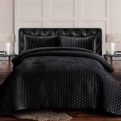 Tribeca Living Lugano Oversized Velvet Quilt Set - All Season, Extra Large, 3 Piece King Size Comforter Set with 2 Pillow Shams in Steel Grey Honeycomb Pattern 260GSM