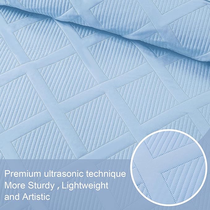 Exclusivo Mezcla Full Queen Size Quilt Set with Modern Striped Pattern, 3 Pieces Lightweight Grayish Blue Quilts Bedding Set, Soft Bedspreads Coverlets for All Seasons