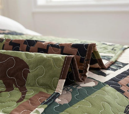 Ycosy Rustic Lodge Quilt Set Moose Elk Bedspread Twin Size Forest Bear Deer Quilt Matcha Green Reversible Festive Cabin Coverlets Farmhouse Decor Bed Cover Sets with 2 Pillow Shams