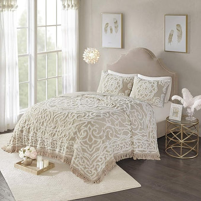 Madison Park Laetitia Lightweight 100% Cotton Quilt Set, Breathable Chenille Tufted, Shabby Chic Boho Medallion Design, Sham, Floral Ivory w/ Tassels, King/California King (104 in x 92 in) 3 Piece