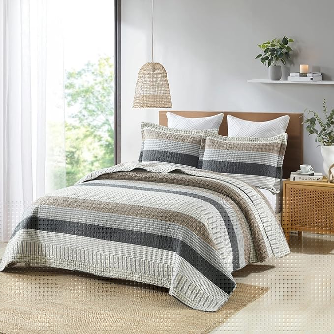 PANGUSHAN 100% Cotton Quilt Set King Size, Patchwork King Quilt Bedding Set Bedspreads, Farmhouse Lightweight Comforter Reversible Quilt, White/Brown/Grey Bed Spread for All Season, 3 Pieces