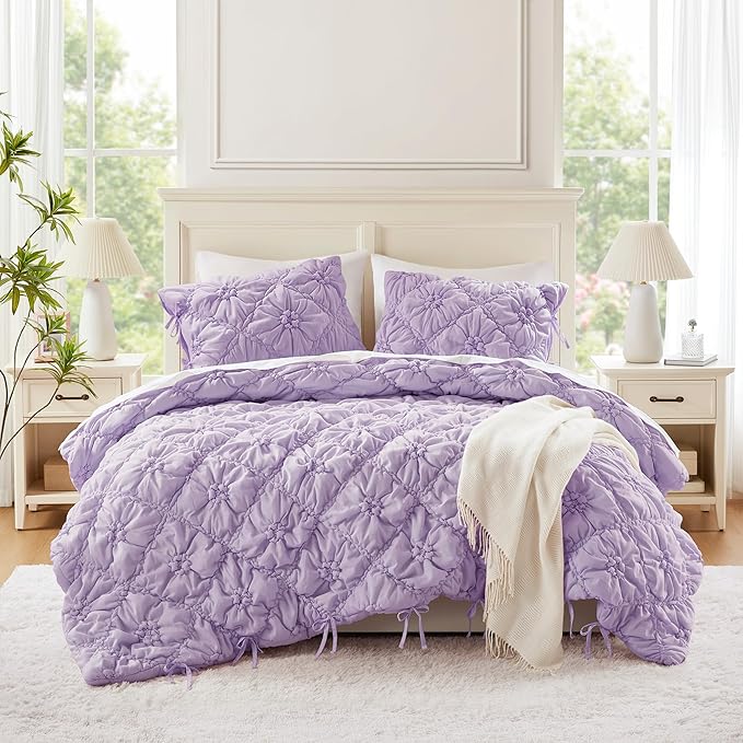 Intelligent Design King Comforter Set – Purple Lily Puffy Floral Shabby Chic Boho Bedding Comforter Set, Pinch Pleat Bedding Sets, Ultra-Soft, Lightweight & All-Season, King/Cal K
