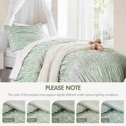 Intelligent Design Ella Twin Comforter Set – Ruched Gingham Shabby Chic Bedding, Bow-Tie Detail, All Season Lightweight 3 Piece Bedding Set, Sham, Twin/Twin XL, Green