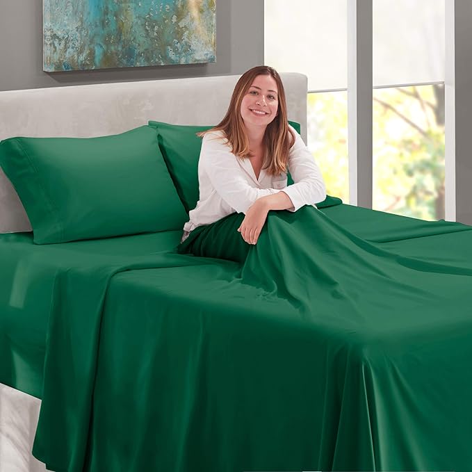 Nestl Twin Size Sheet Set, 4 Piece Extra Deep Pocket (18-24 inches), Microfiber, Hotel Luxury, Soft, Breathable, Wrinkle-Free, Easy to Care, Dark Green