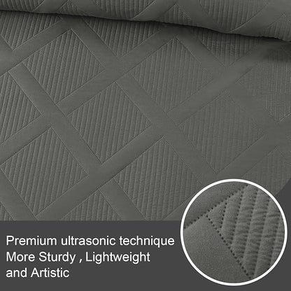 Exclusivo Mezcla King Quilt Set- Grey Quilts Bedding Set with 2 Pillow Shams, Modern King Bedspread with Striped Pattern, Soft Lightweight Bedspreads Coverlets for All Seasons