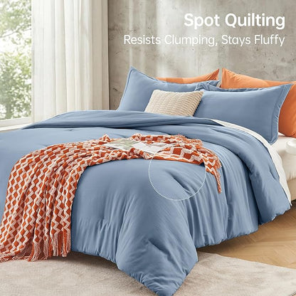 MUXHOMO Queen Comforter Set, All Season Ultra Soft Down Alternative Bedding - 3 Piece Lightweight Bed Set Includes 1 Comforter (90"x90") and 2 Pillow Shams (20"x26"), Sea Blue