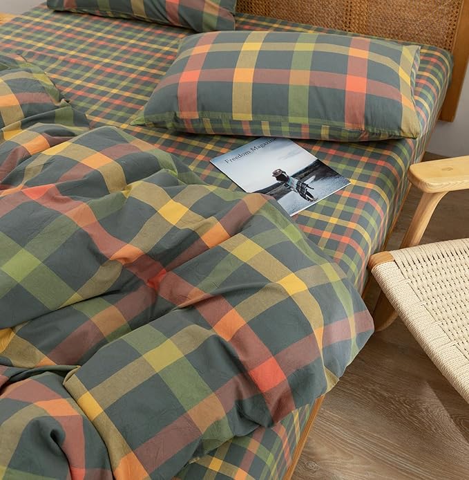 VM VOUGEMARKET Plaid Comforter Set King Multi-Color Gingham Comforter with 2 Pillow Shams Modern Cozy Red Green Checked Bedding Set for Men Women-104 x90
