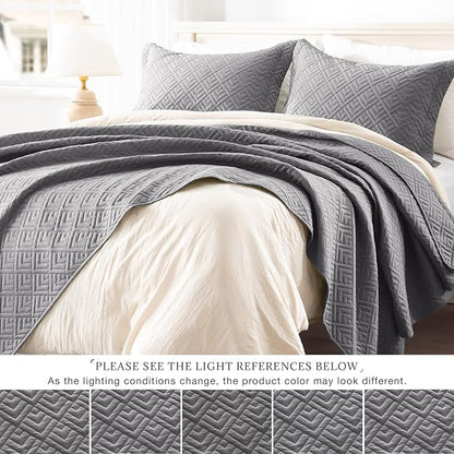 EXQ Home Quilt Set Full Queen Size Grey 3 Piece,Lightweight Soft Coverlet Squares Pattern Bedspread Set for All Season(1 Quilt,2 Pillow Shams)