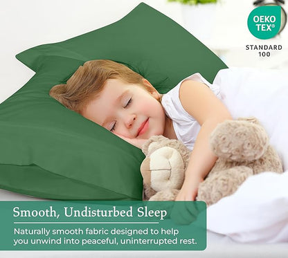 Royale Linens Queen Pillowcase Set of 2 - Bed Pillow Cover - 20" x 30" - Pillowcases - 1800 Brushed Microfiber, Wrinkle & Fade Resistant - Soft & Cozy- Queen Size Pillow Case (Hunter Green)