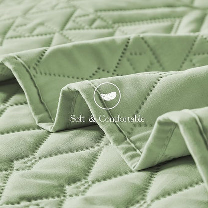 akkialla Twin Size Quilt Bedding Set,Sage Green Lightweight Microfiber Soft Bedspreads,Modern Style Geoetric Pattern Coverlet Set for All Seasons,2 Piece(1 Quilt,1Pillow Sham)