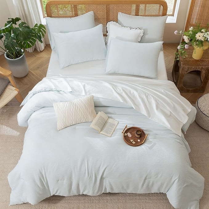 King Comforter Set Glacier Blue, 3 Pieces Double-Layer Crinkle Gauze Soft Bedding for All-Season Lightweight Warmth with 2 Pillowcases