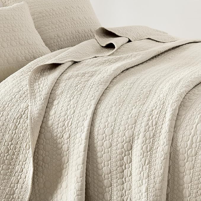 HORIMOTE HOME Quilt Set Twin Size Light Beige, Soft Lightweight Pre-Washed Microfiber Circle Stitches Twin Quilt Bedding Set, All Season Spring Summer Bedspread Coverlet, 1 Pillow Sham, 68x86 Inches