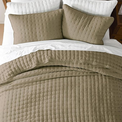 WDCOZY King Size Quilt Bedding Sets with 2 Pillow Shams, Lightweight Soft Bedspread Coverlet, Quilted Blanket Thin Comforter Bed Cover for All Season, 3 Pieces, 104x90 inches, Taupe