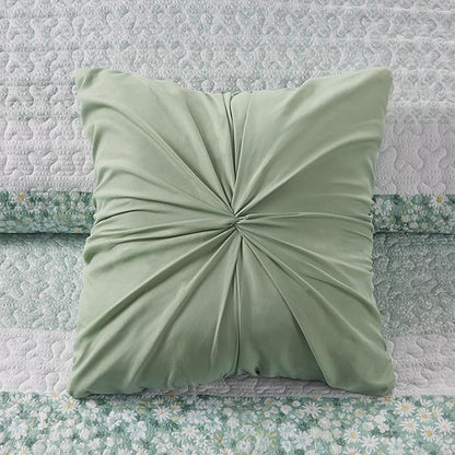 Madison Park Quilt Set, Seersucker Floral Coverlet for Queen Size Bed, All Season Lightweight Bedding, Farmhouse Quilt Set, Vermicelli Quilting, Throw Pillow, Caralie, Full/Queen Green 4 Piece