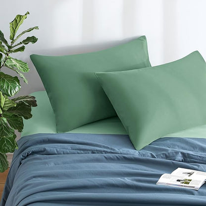 MILVOWOC 2Pcs Brushed Microfiber King Pillowcases - 20 x 36 Inch, Dark Green Pillow Case Set Non Slip Envelope Pillow Cover with Moisture Absorption and Anti-Wrinkle