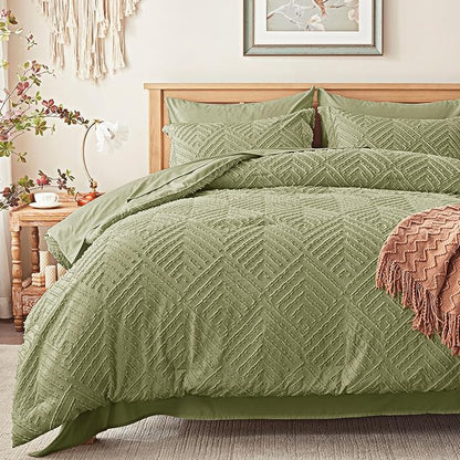 Zzlpp Full Comforter Set 7 Pieces, Army Green Tufted Bed in a Bag, All Season Boho Bedding With Comforter, 2 Pillow Shams, 2 Pillowcases, 1 Flat Sheet, 1 Fitted Sheet