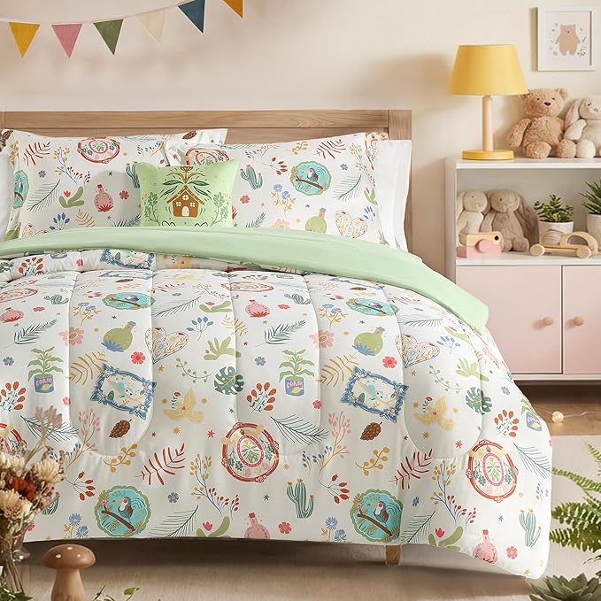 Twin Comforter Set for Girls-3 Pieces Forest Friends Twin Bedding Set with 1 Comforter, 1 Decor Pillow, 1 Pillow Sham