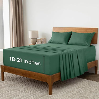 Mellanni Extra Deep California King Sheets - 4 PC Iconic Collection Bedding - Luxury, Ultra Soft, Cooling Bed Sheets - Wrinkle, Fade, Stain Resistant (Cal King, Emerald Green)