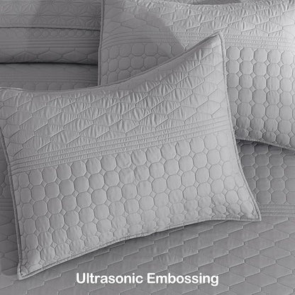 HORIMOTE HOME Grey Twin Size Quilt Set - Soft Microfiber Bedspread with 1 Sham, Lightweight & All-Season Geometric Coverlet for Cozy Bedding