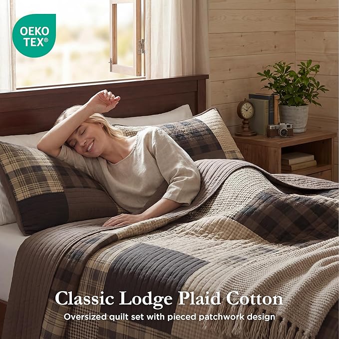 Woolrich Winter Hills Reversible Quilt Set - Cottage Styling Reversed to Solid Color, All Season Lightweight Coverlet, Cozy Bedding Layer, Matching Shams, Oversized Full/Queen, Plaid Tan 3 Piece