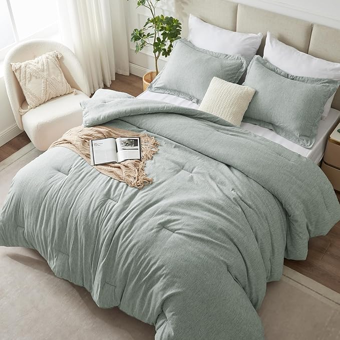 CozyLux Twin/Twin XL Comforter Set Dorm Bedding - 2 Pieces Sage Green Twin Extra Long Soft Luxury Cationic Dyeing Comforter for College, Breathable Boho Bed Sets with 1 Comforter and 1 Pillow Sham