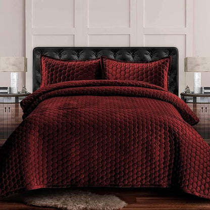 Tribeca Living Lugano Oversized Velvet Quilt Set - All Season, Extra Large, 2 Piece Twin Size Comforter Set with 1 Pillow Sham in Burgundy Honeycomb Pattern 260GSM