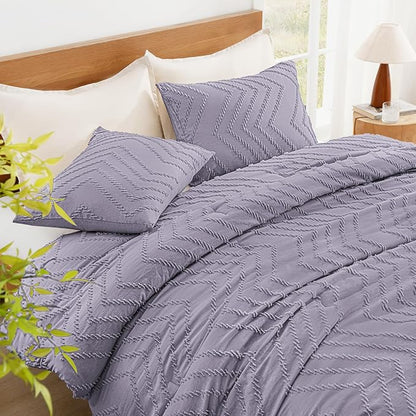 Litanika Purple Queen Size Comforter Sets, 3 Pieces Lightweight Chevron Tufted Bedding Comforter Set, Fluffy Down Alternative Comforter Bed Set Gift Choice (90x90In Comforter and 2 Pillowcases)