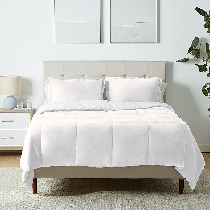 Amazon Basics 3-Piece Micromink Sherpa Bedding Set, Ultra-Soft, Warm All Season Comforter, Full/Queen, Cream