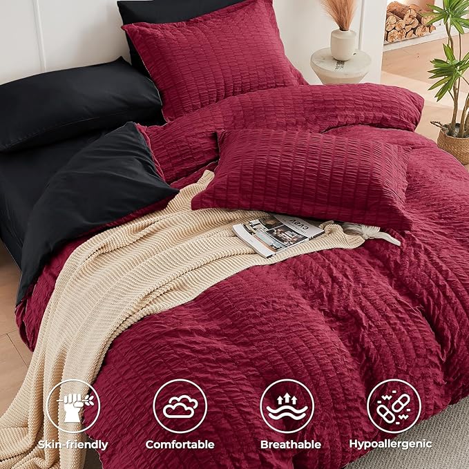 HYMOKEGE Dark Red/Black Duvet Cover Full Size, Ultra Soft 3-Piece Seersucker Duvet Cover Set with Zipper Closure, Soft Brushed Microfiber Bedding Set with 8 Corner Ties (80"x90", 2 Pillowshams)