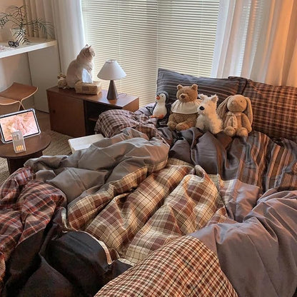 Nayoroom Plaid Duvet Cover Queen Size Vintage Brown Patchwork Checkered Duvet Cover Dorm Bedding Set 3 Pieces Soft Lightweight Washed Microfiber Farmhouse Bedding Set Gifts for Women Men