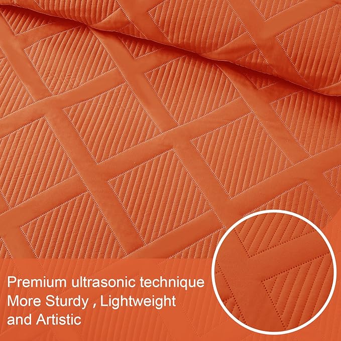 Exclusivo Mezcla King Quilt Set- Burnt Orange Quilts Bedding Set with 2 Pillow Shams, Modern King Bedspread with Striped Pattern, Soft Lightweight Bedspreads Coverlets for All Seasons