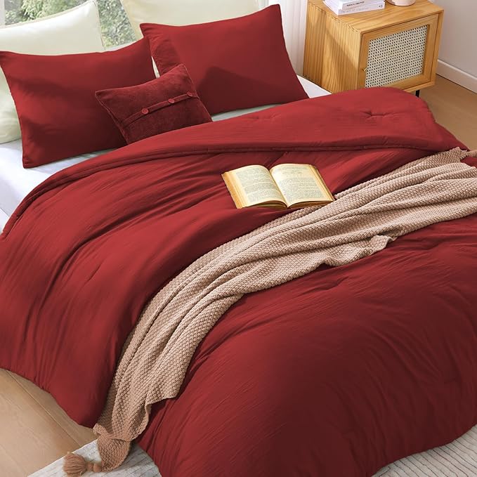 WRENSONGE Queen Comforter Set - 3 Pieces Prewashed Bright Red Comforter Soft Lightweight for All Seasons,Down Alternative Comforters Queen Size with 2 Pillow Shams