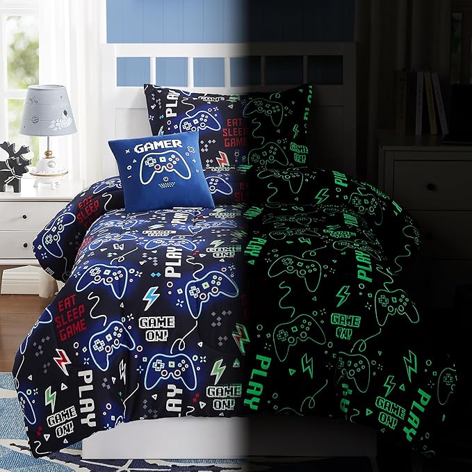 Kids Comforter Set Twin Size for Boys, Glow in The Dark Gamer Bedding Set 1 Comforter, 1 Decor Pillow, 1 Pillow Sham, Twin XL Comforter Set