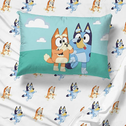 Jay Franco Bluey & Bingo 4 Piece Toddler Size Bed Set – Super Soft Microfiber Bed Set Includes Size Comforter & Sheet Set (Official Bluey Products)