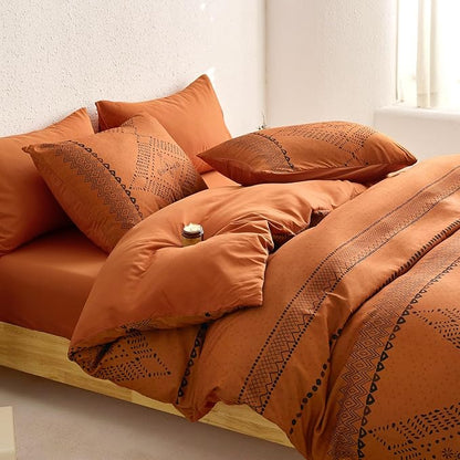 Wake In Cloud - Boho Comforter Set, Farmhouse Bohemian Western Aztec Neutral Aesthetic, Soft Lightweight Bedding, 3 Pieces, Burnt Orange, King Size