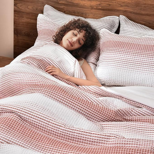 PHF Ultra Soft Yarn Dyed Waffle Weave Comforter Set King Size, 3 Pieces Lightweight Breathable Comfy Bedding Set, Comfy Textured 1 Comforter with 2 Pillow Shams, White and Brick