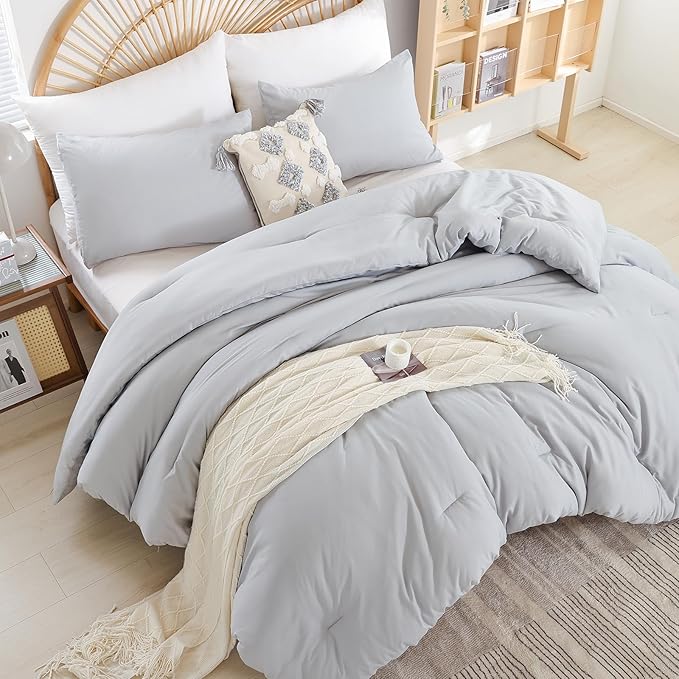 weigelia Light Grey Comforter Set King Size - 3 Pieces Lightweight Grey Solid Bedding Set - All Season Fluffy Microfiber Bed Set (1 Comforter, 2 Pillowcases)