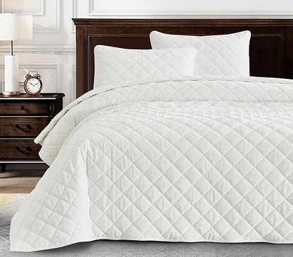 Chezmoi Collection Lux Cream White Velvet Quilt King Set, 3-Piece Plush Distressed Velvet Bedding All Season Lightweight Comforter Brushed Microfiber Reverse with Diamond Stitch Quilting