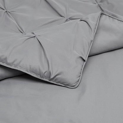 Amazon Basics 2 Piece Soft, Lightweight Down-Alternative All-Season Comforter and Bedding Set, Pinch Pleat, Twin/TwinXL, Dark Grey