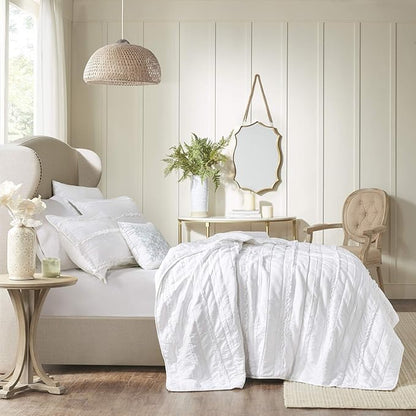 Madison Park Celeste Quilt Modern Classic Design All Season, Breathable Coverlet Lightweight Bedding Set, Matching Shams, Decorative Pillow, King/Cal King(104"x94"), Ruffle White 4 Piece