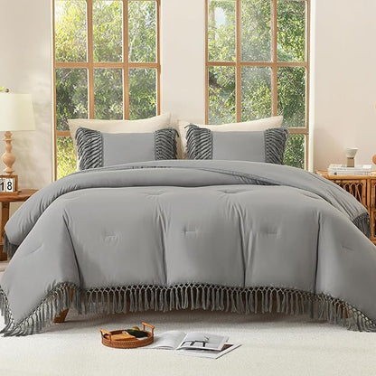 Andency Queen Comforter Set Medium Grey, 3 Pieces Boho Lightweight Fall Bedding Comforter Sets, Tassel Bed Set (90x90In Comforter & 2 Pillowcases)