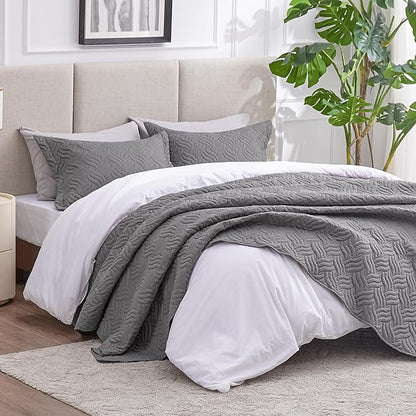 Love's cabin Quilts for Queen Bed Grey Bedspreads Bedding Set - Summer Lightweight Bedspread Comforter - Wave Pattern Bedding Coverlet for All Season - 3 Pieces (1 Quilt, 2 Pillow Shams)