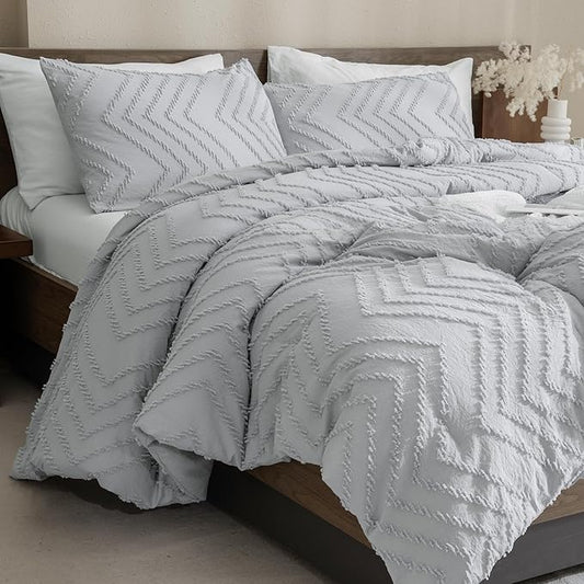 Andency Silver Grey Comforter Set for Queen Size Bed, Boho Grey Soft Warm Bedding - 3 Pieces Gray Chevron Tufted Aesthetic Polyester Lightweight Comforter