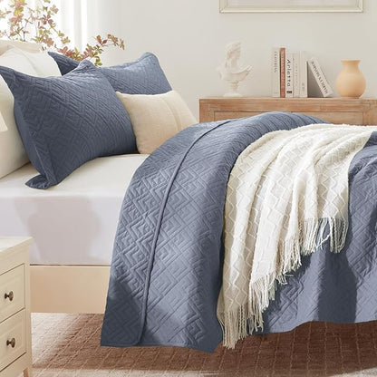 EXQ Home Quilt Set Twin Size Blue 2 Piece,Lightweight Soft Coverlet Modern Style Squares Pattern Bedspread Set for All Season(1 Quilt,1 Pillow Sham)