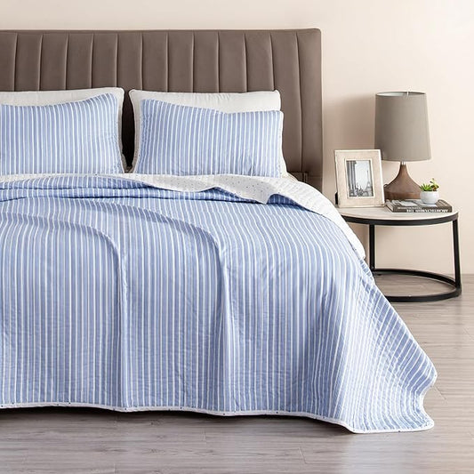 Great Bay Home Striped Quilt Set - 2-Piece Twin/Twin XL Size Pattern Bedding Set - Lightweight, All-Season, Reversible Bedspread (Blue)