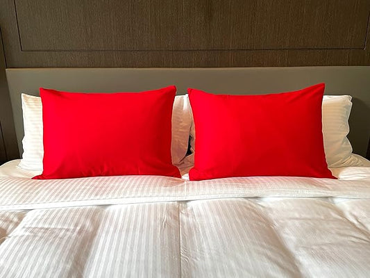 iMaylex Soft 100% Egyptian Cotton Zipper Closure Pillowcases, Cozy and Lightweight Pillow Case,Christmas Decor,Set of 2, Red, Standard, 20" x 26"