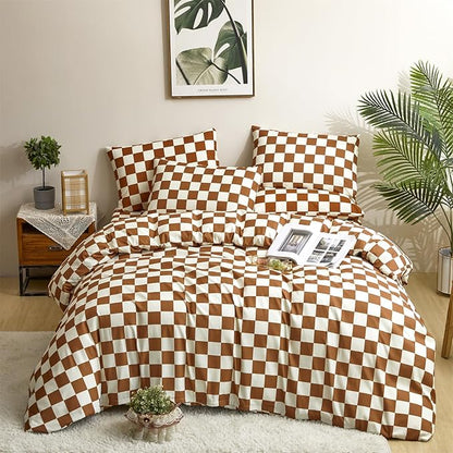 CLOTHKNOW Brown Plaid California King Comforter Set 3Pcs Grid Bedding Comforter Sets Soft Checker Caramel Comforter with 2 x Pillow Cases